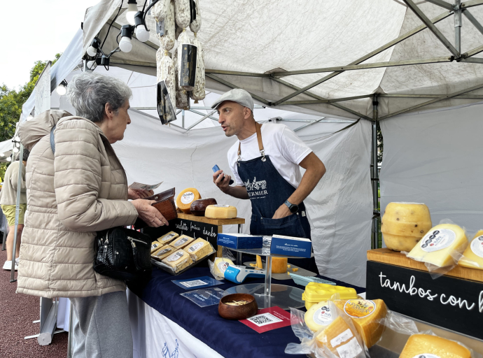 Picnic Gourmet en Recoleta: una vuelta al mundo de sabores en Plaza Francia