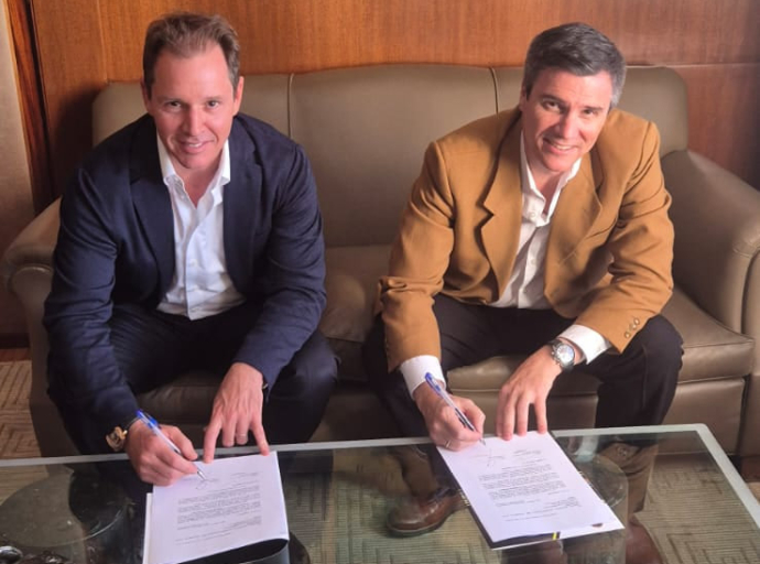Banco Macro acelera su apuesta por el deporte motor junto al ACA
