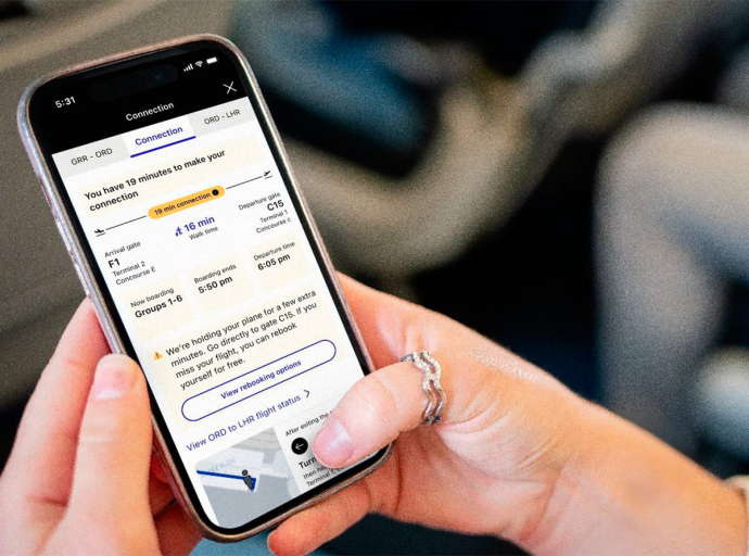 United lanza nuevas funciones en su app móvil para facilitar las conexiones entre vuelos