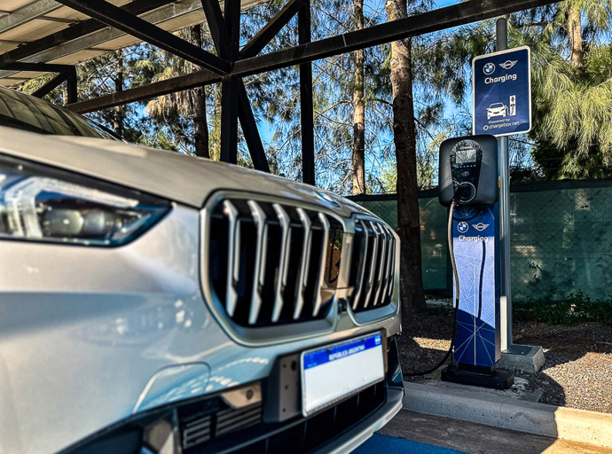 BMW Group Argentina instala cargadores para impulsar la electromovilidad.