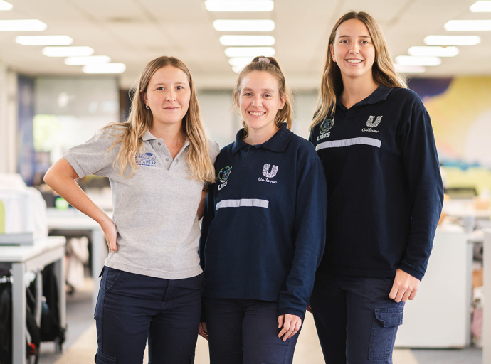 Unilever lanza “Unimake”: el programa que impulsa el talento femenino en ingeniería, abriendo puertas en sus plantas de Argentina.