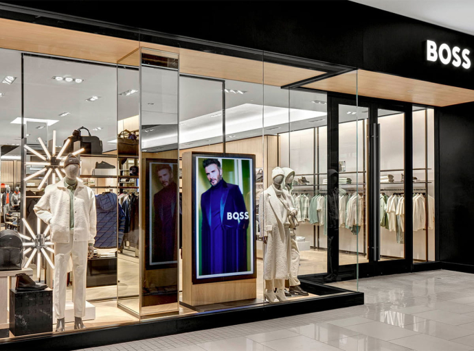 Unicenter refuerza su corredor premium con la llegada de HUGO BOSS: la marca alemana de lujo inaugura un nuevo local en el centro comercial líder