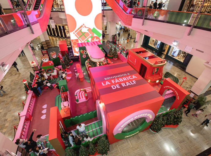 ¡La magia de la Navidad llega a Unicenter! Fotos con Papá Noel, shows al aire libre y experiencias inmersivas para toda la familia.