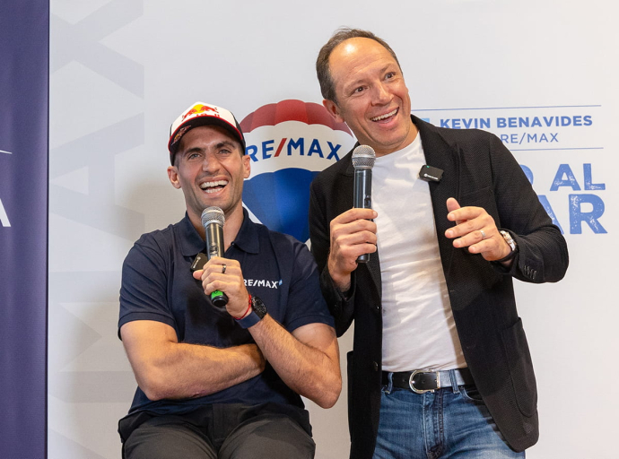 Kevin Benavides se reinventa rumbo al Dakar 2026: el campeón salteño es el nuevo embajador de RE/MAX en el deporte motor.
