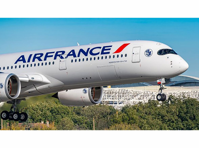 Air France recibe su Airbus A220 n° 50 y su A350 n° 40 en una renovación de flota sin precedentes.