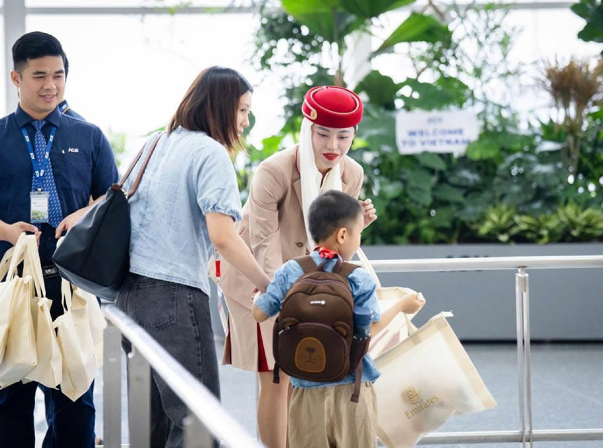 El verdadero lujo es la empatía: Emirates expande sus "Travel Rehearsals" globales para viajeros neurodivergentes