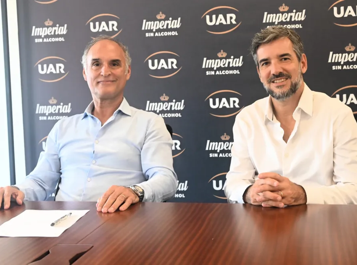 El Tercer Tiempo se Reinventa: Imperial y la UAR Brindan con una Golden Sin Alcohol