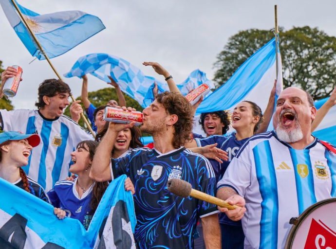 La Plaga: El Ritual Dorado de Schneider y la Pasión Argentina Rumbo al Mundial 2026