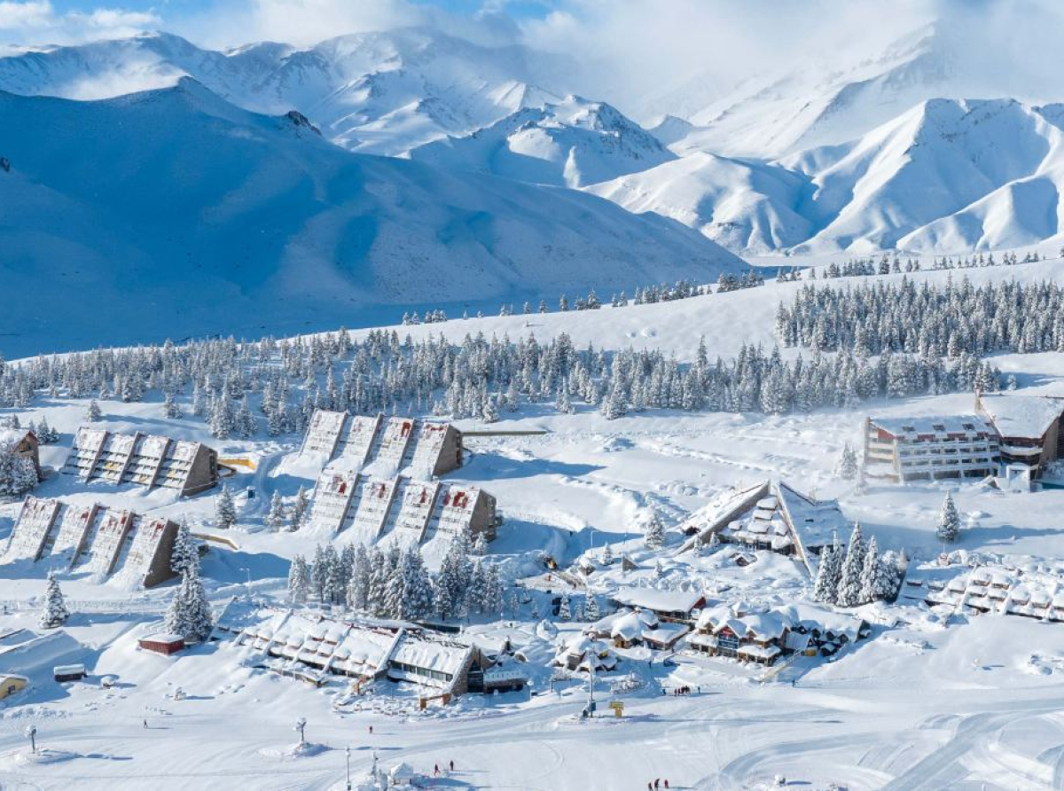 Las Leñas y la revolución cashless: el primer centro de ski global en integrar Pix para el turismo de lujo brasileño