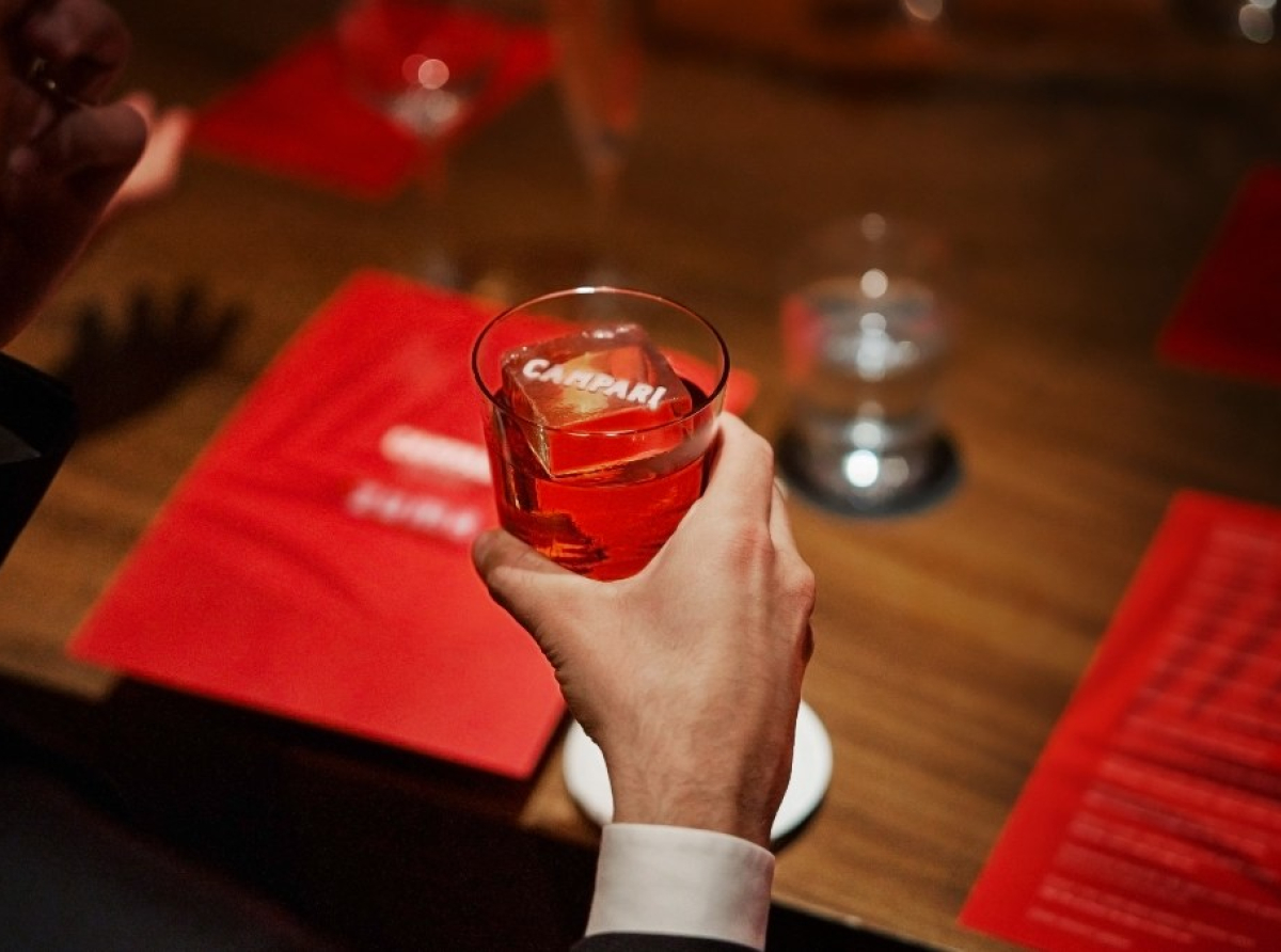 Campari Desafía a los Alquimistas de la Barra a Reinventar el Negroni