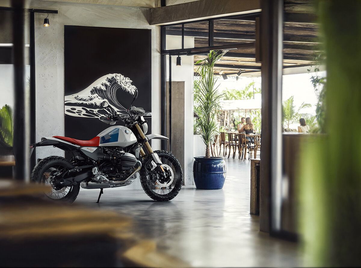 El espíritu de la leyenda regresa: BMW Motorrad lanza en Argentina la R 12 G/S, una enduro retro para la aventura moderna.