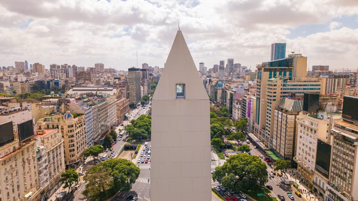 Buenos Aires desde su epicentro: Civitatis suma a su catálogo global el ascenso al Obelisco