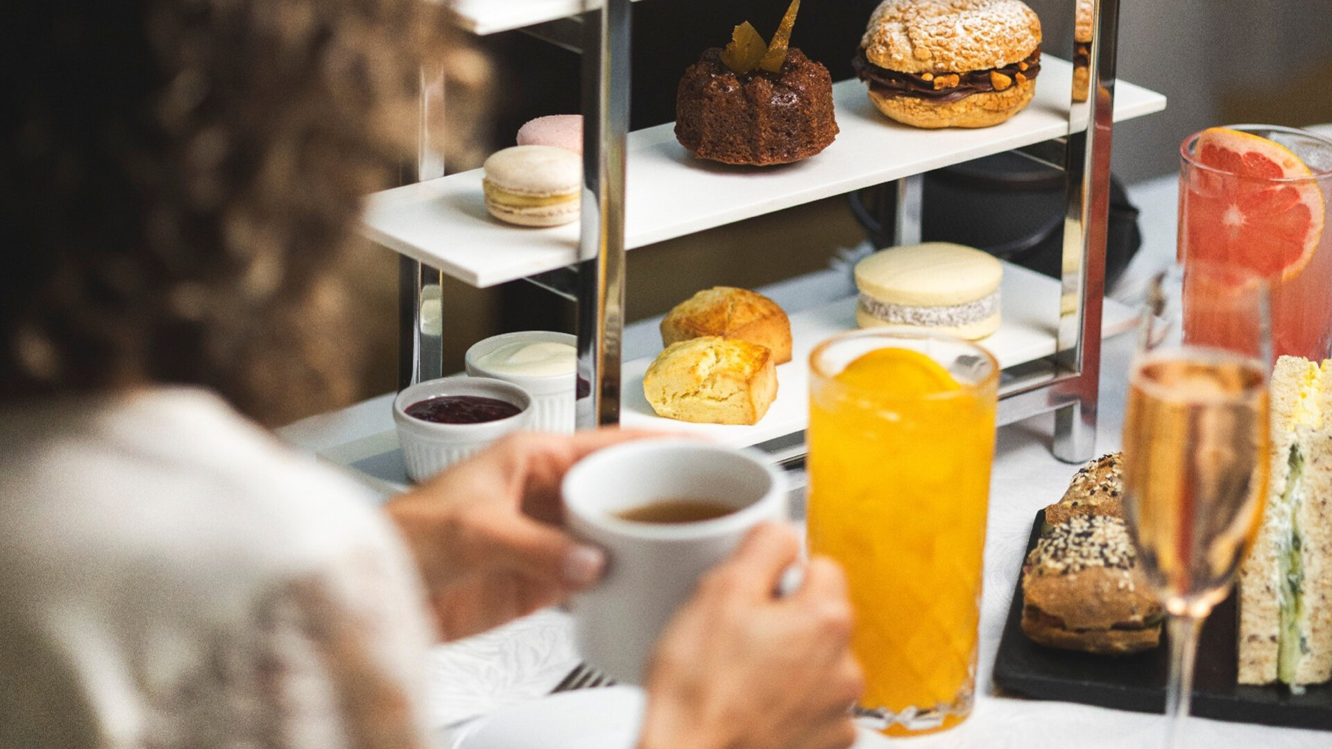 Palladio Hotel propone una tarde de té y relatos para el Mes del Turismo