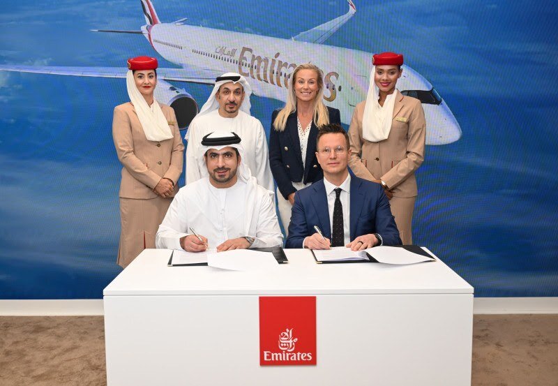 Emirates, más allá del pasaje: alianzas con destinos, cruceros MSC, estudiantes internacionales y nuevos medios de pago