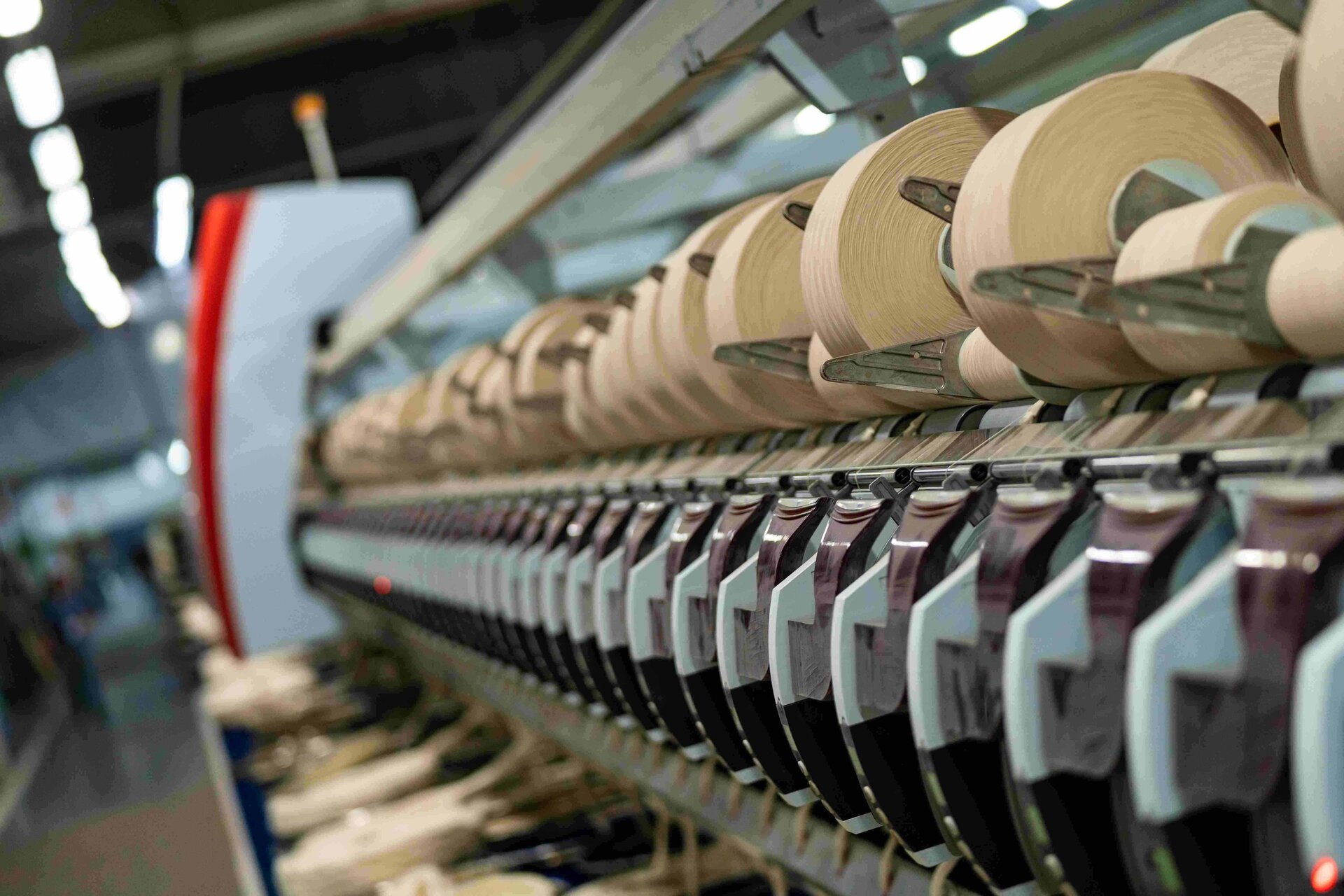 La industria textil opera con menos de la mitad de su capacidad, según FITA